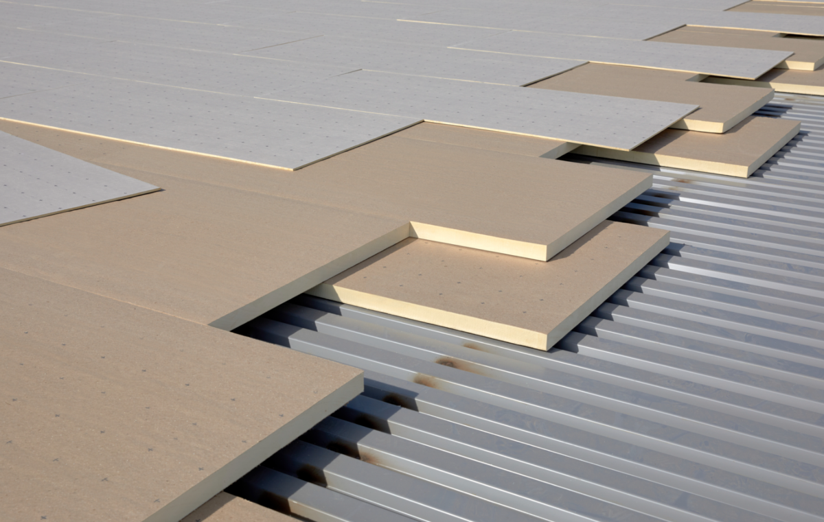 Polyiso insulation on metal roof deck